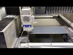 線形モーターファイバーレーザー切断機 2000w 宝石 金属スライバー