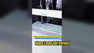 3 mm 青色ガラス レーザーによる丸い角形状のバッチ切断