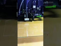 3 mm グリーン ガラス レーザー カット不規則なトロフィー